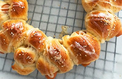 Sausage Wreath Challah Bread